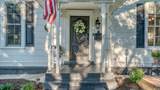 1305 College St - Photo 2
