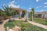 2105 Prairie Oaks Dr - Photo 32