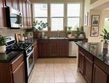 1076 Sanders - Photo 7