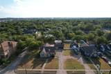 805 Howard St - Photo 3