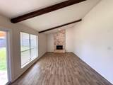 505 Cambridge - Photo 2