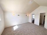 505 Cambridge - Photo 25