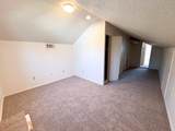 505 Cambridge - Photo 28