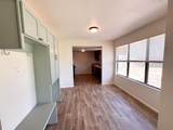 505 Cambridge - Photo 6