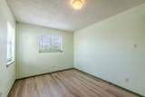 2000 Kenneth Ave - Photo 17