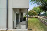 935 La Posada Dr - Photo 20