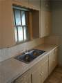 611 37th St - Photo 3