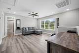 28099 Fm 2670 - Photo 12
