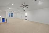 2217 Seabiscuit Cv - Photo 39