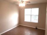 21637 Boggy Ford Rd - Photo 9