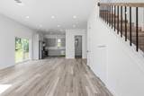 504 Walker St - Photo 6