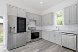 504 Walker St - Photo 9