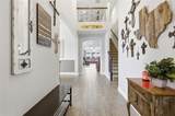 7903 Mozart St - Photo 2