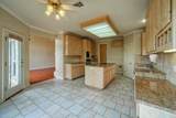 8703 Bluegrass Dr - Photo 18