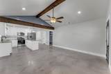 1706 Redwood Dr - Photo 6