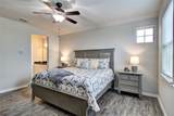 321 Dancing Oak Ln - Photo 18