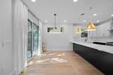 2211 Santa Rosa St - Photo 8
