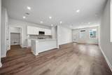 156 Hornet St - Photo 3