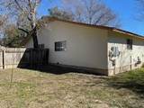 809 Plumpton Dr - Photo 14