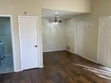 809 Plumpton Dr - Photo 3