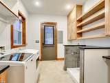 910 Plant Lady Ln - Photo 19