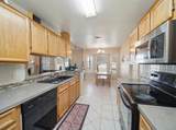 4404 Captain Dr - Photo 12