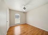 4404 Captain Dr - Photo 18