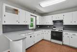 1811 Terry Ln - Photo 11