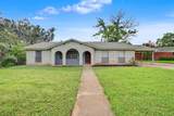 1811 Terry Ln - Photo 3