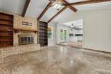 1811 Terry Ln - Photo 6