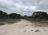2131 Private Road 3157 - Photo 6