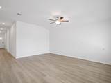 801 Universal Dr - Photo 3