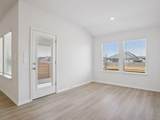 801 Universal Dr - Photo 6