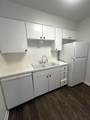 1037 44th St - Photo 3