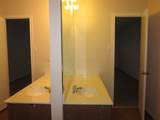 1102 Comfort St - Photo 11