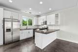 301 Stassney Ln - Photo 14