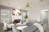 17900 Quitman Mountain Way - Photo 18