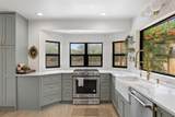 607 Liveoak Dr - Photo 10
