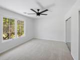 411 Carriage Oaks Dr - Photo 18
