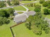 411 Carriage Oaks Dr - Photo 29