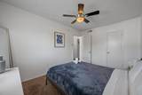 2401 Manor Rd - Photo 10