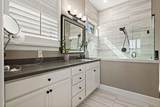 2000 Mazarro Dr - Photo 19
