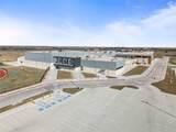 1351 E Fm 487 - Photo 13