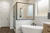 20225 Dustin Ln - Photo 21