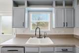 1601 Breezy Ct - Photo 8