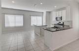 204 Oldbridge Dr - Photo 4