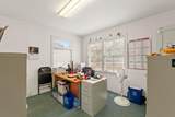 2710 Manor Rd - Photo 21