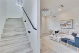 808 Lydia St - Photo 15