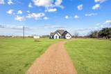1115 Private Road 8022 - Photo 3