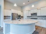 836 Richardson Ln - Photo 9